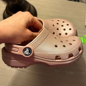 Crocs Toddler size C10 classic shimmer clog pink Clay